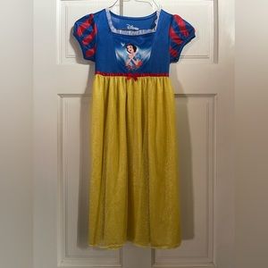 Disney snow white nightgown